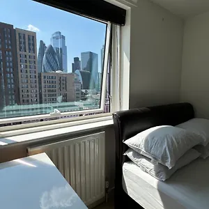 apt-casabella.cambridgehotelsuk.com/